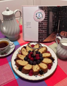 Sponge Cake, by Betty Torres